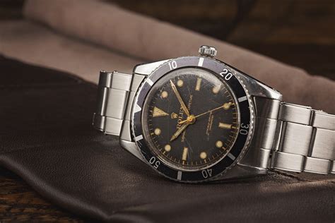 gold rolex submariner 1953|Rolex Submariner history by year.